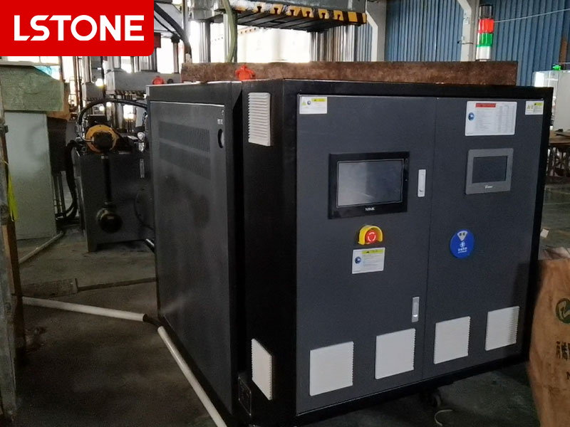 芳綸纖維防彈頭盔成型模溫機(jī)，水循環(huán)加熱系統(tǒng)控溫