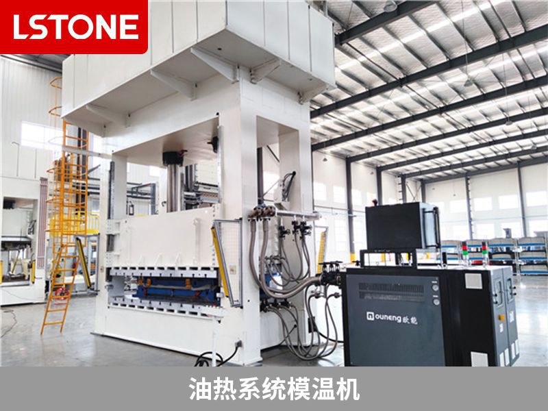 油熱系統(tǒng)模溫機(jī)多少錢(qián)一臺(tái)？一分錢(qián)一分貨