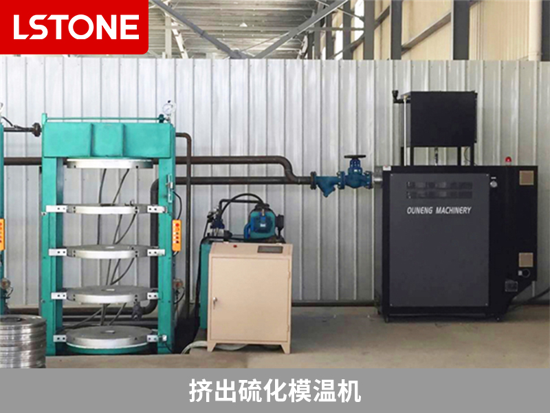 擠出模溫機(jī)什么牌子好？需要考慮多種因素