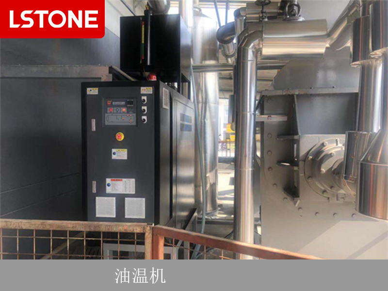 成都注塑行業(yè)選擇哪個廠家的油溫機(jī)好？重點(diǎn)看配件質(zhì)量